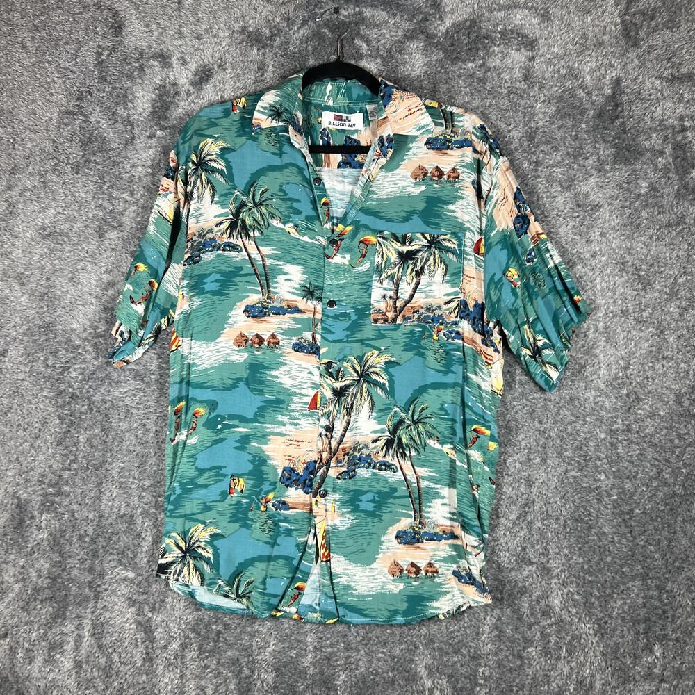 Billion Bay Shirt Mens M Green Short Sleeve Button Up Rayon Tropical Print